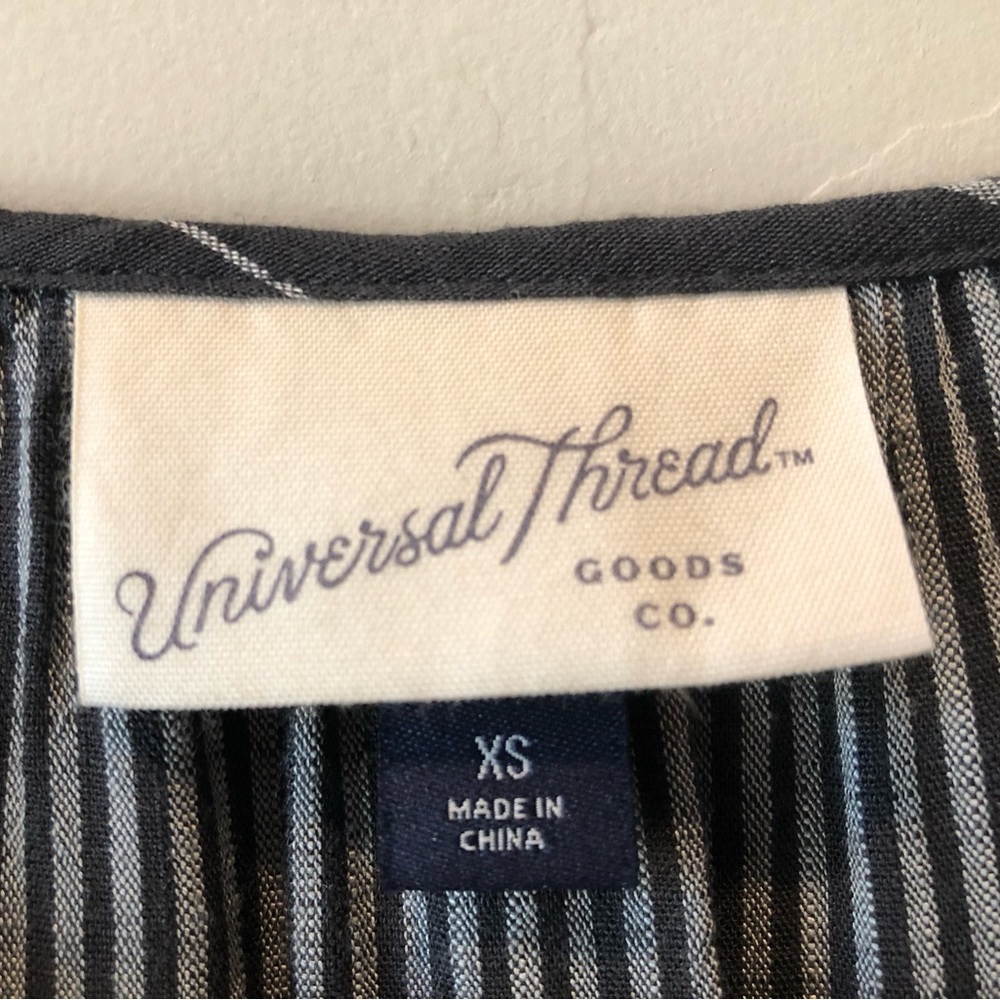 Universal Thread Peasant Dress - Picture 2 of 7